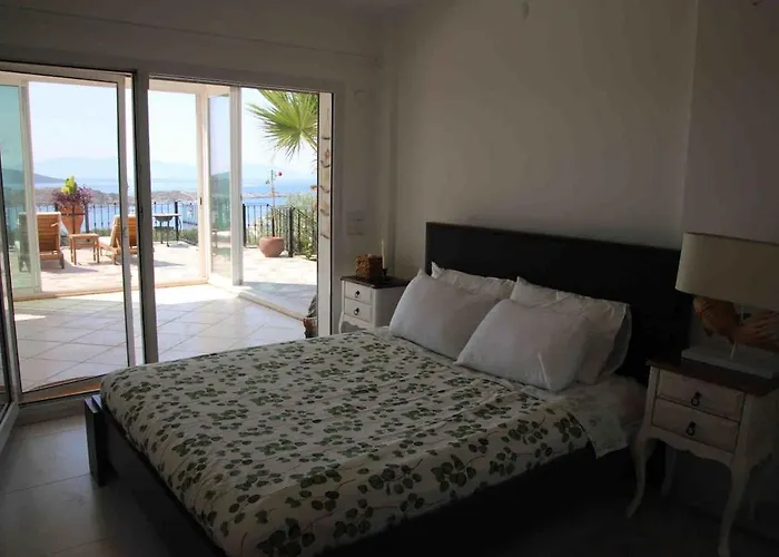 Luxury With Panoramic Sea View Вилла